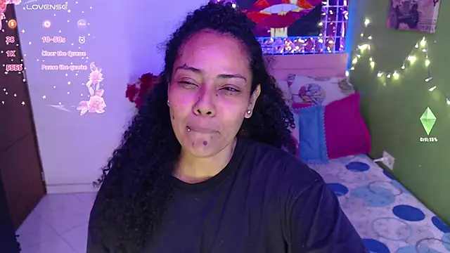 Snapshot of katherinnyazz chatting on 11-22-25, 04:22 katherinnyazz online show from 11-22-25, 04:22