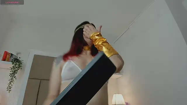 Alisson Owen online show from 11-04-25, 04:00