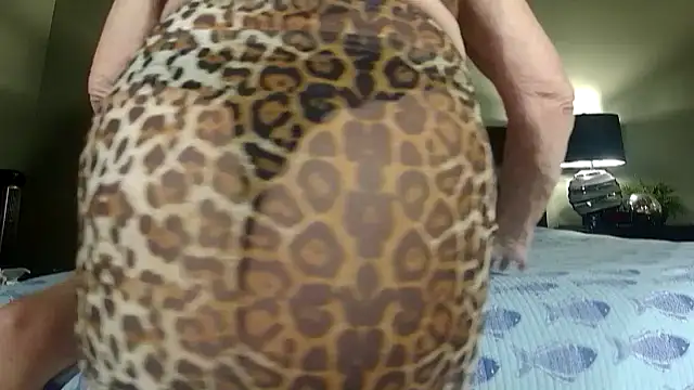 Hornylouisewil online show from 02-10-26, 11:42