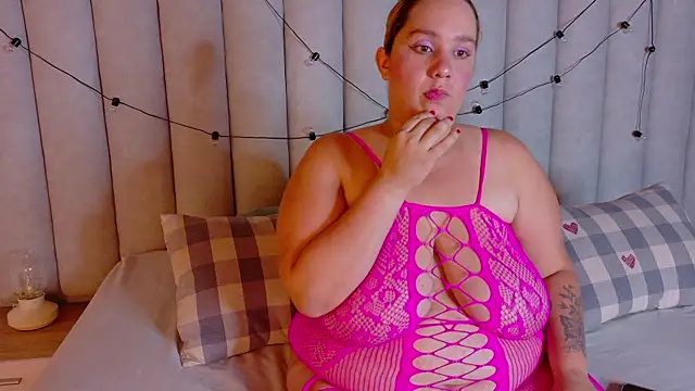 JenaCooper  online show from 01-15-26, 07:39