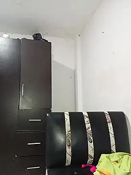 paisita122 online show from 03-08-26, 04:16