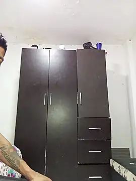 paisita122 online show from 03-08-26, 11:41