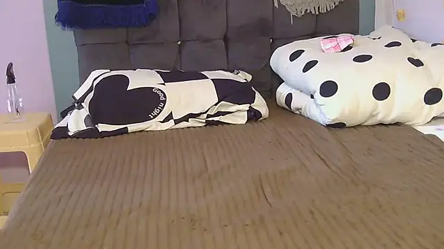 Snapshot of AfricanDickza chatting on 11-18-25, 07:35 AfricanDickza online show from 11-18-25, 07:35