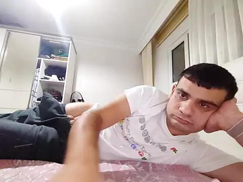 kocasosisli online show from 10-07-25, 09:34