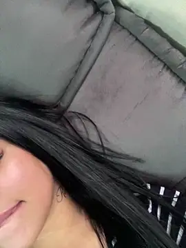 Snapshot of jujuarantes__2025 chatting on 11-05-25, 04:29 jujuarantes 2025 online show from 11-05-25, 04:29