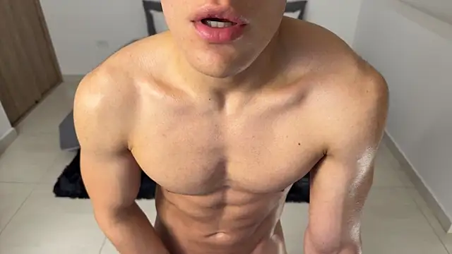 Maxx Lancaster online show from 03-31-26, 03:01