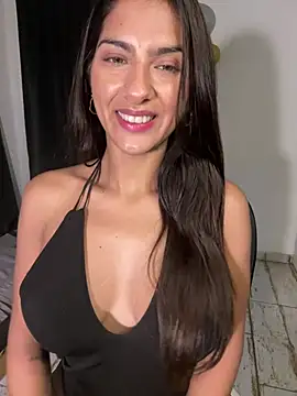 chicachocolate01 online show from 04-07-26, 03:18