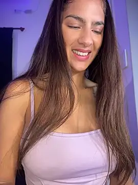 chicachocolate01 online show from 06-01-26, 08:38
