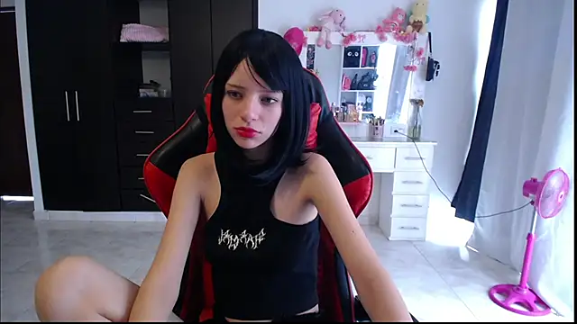 Snapshot of Elizabeth_rose02 chatting on 09-23-25, 02:42 Elizabeth rose02 online show from 09-23-25, 02:42