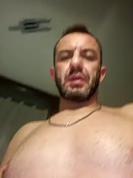 Snapshot of Anere84s chatting on 09-23-25, 12:35 Anere84s online show from 09-23-25, 12:35