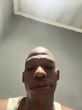 Snapshot of deadbeatdude chatting on 03-21-26, 12:59 deadbeatdude online show from 03-21-26, 12:59