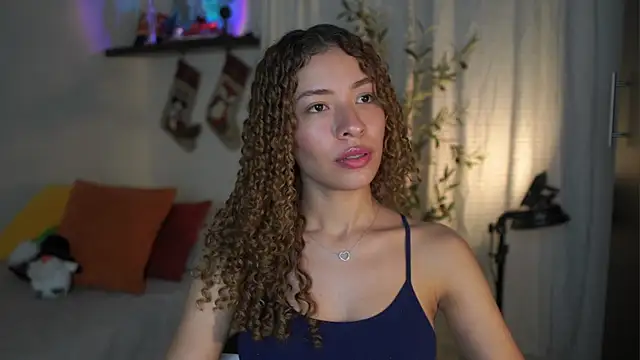 Snapshot of isabella-garcia- chatting on 11-20-25, 02:23 isabella-garcia- online show from 11-20-25, 02:23