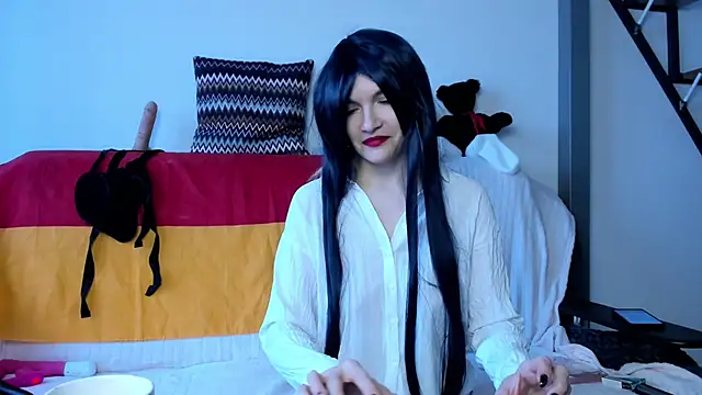 Snapshot of Katherine_Twilight chatting on 12-24-24, 10:11 Katherine Twilight online show from 12-24-24, 10:11