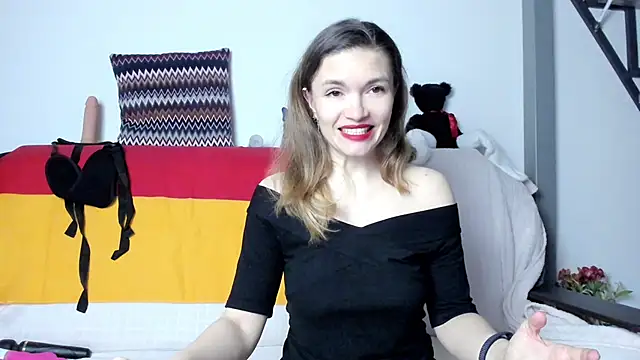 Snapshot of Katherine_Twilight chatting on 02-06-25, 03:52 Katherine Twilight online show from 02-06-25, 03:52