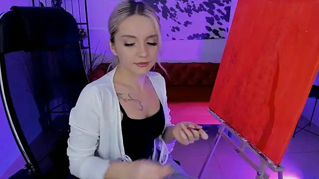 Snapshot of AuroraWrenfield chatting on 10-06-25, 07:28 AuroraWrenfield online show from 10-06-25, 07:28