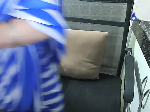 lovepihuu online show from 10-03-25, 05:15