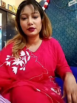 Snapshot of alexa_cam44 chatting on 10-18-25, 08:42 alexa cam44 online show from 10-18-25, 08:42