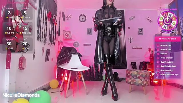 NicolleDiamonds cg online show from 10-28-25, 01:03