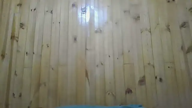 Roselingalvis13 online show from 10-16-25, 04:02