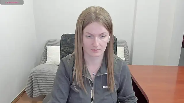 Alisha Skyes online show from 04-05-26, 03:31