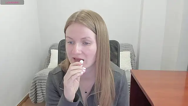 Alisha Skyes online show from 04-09-26, 08:25