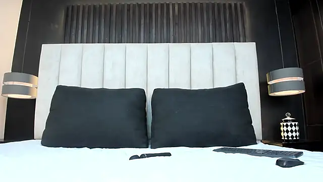 Matilda Liz online show from 02-28-26, 01:23