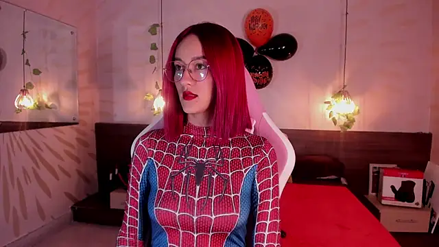 daphne courtis online show from 10-11-25, 03:06