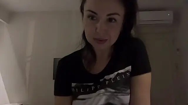 Gilin1 online show from 10-31-25, 07:15