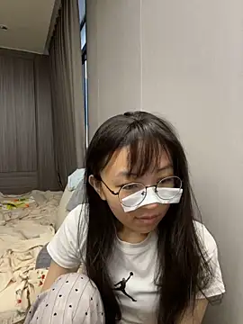 Snapshot of haiyan125216 chatting on 09-29-25, 09:14 haiyan125216 online show from 09-29-25, 09:14