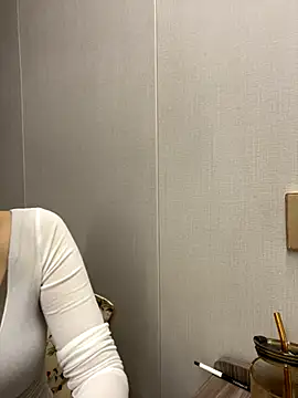 haiyan125216 online show from 12-21-25, 08:43