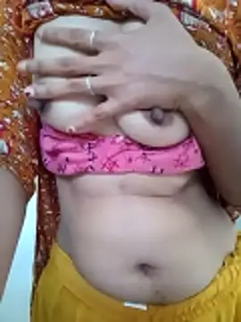 Snapshot of kittu0987 chatting on 04-02-26, 03:48 kittu0987 online show from 04-02-26, 03:48