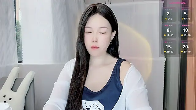 Bella Ava online show from 11-13-25, 06:56