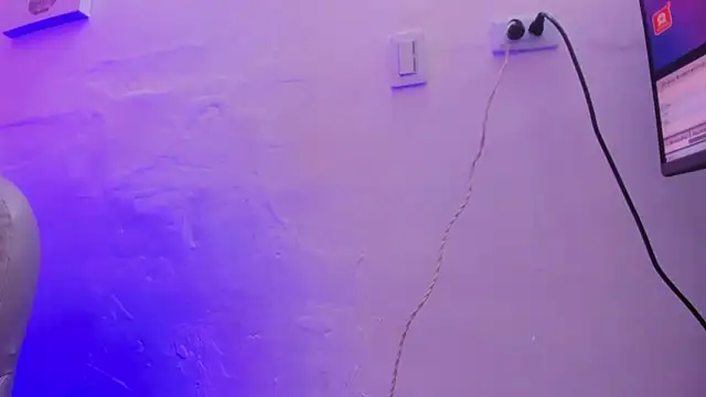 Ambar Cullen online show from 10-28-25, 08:22