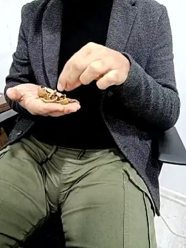 Yaman 33 online show from 04-01-26, 05:52