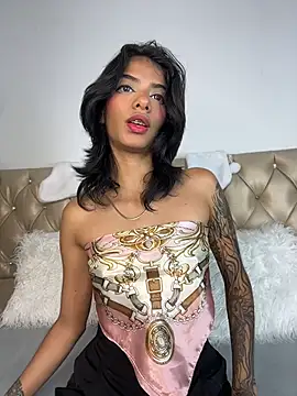 Snapshot of TweetiePieXXX chatting on 12-20-25, 10:39 TweetiePieXXX online show from 12-20-25, 10:39