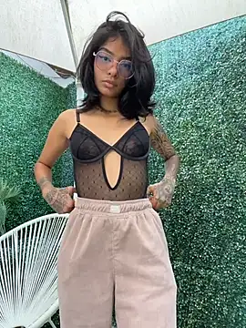 TweetiePieXXX online show from 02-24-26, 09:02