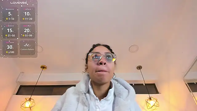 Hanna Cornee  online show from 01-09-26, 11:57