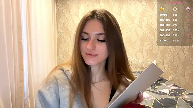 Snapshot of miainheat chatting on 11-24-25, 09:09 miainheat online show from 11-24-25, 09:09