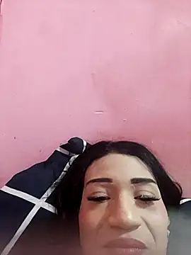 Kellye hotTs online show from 10-24-25, 05:15