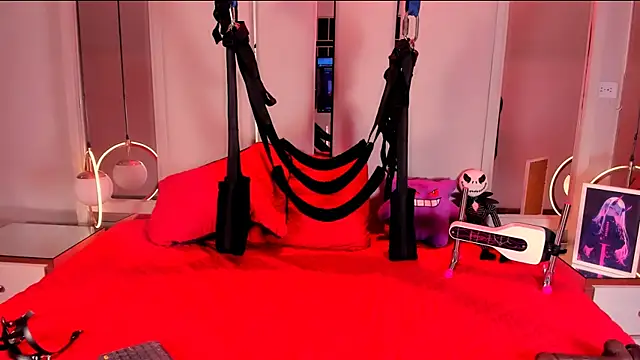 VesperVelvet online show from 02-13-26, 08:49