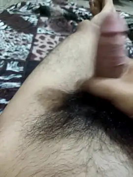 Snapshot of whitebullock chatting on 09-28-25, 05:02 whitebullock online show from 09-28-25, 05:02