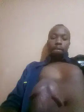 Snapshot of KingBonga chatting on 09-17-25, 03:41 KingBonga online show from 09-17-25, 03:41