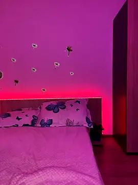 Snapshot of Mihadttraf chatting on 11-21-25, 10:41 Mihadttraf online show from 11-21-25, 10:41