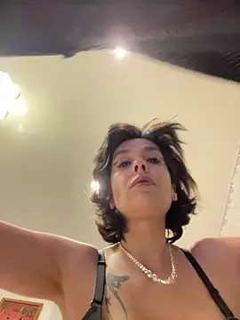 Piggiteablacktea online show from 12-22-25, 09:34