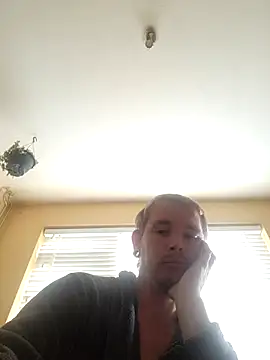 piercingpik online show from 10-17-25, 08:50