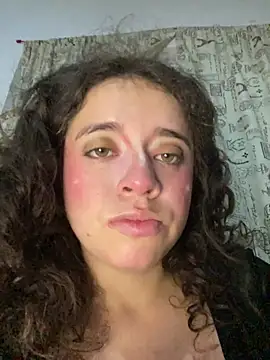 Lucy YupiSweet online show from 11-25-25, 08:03