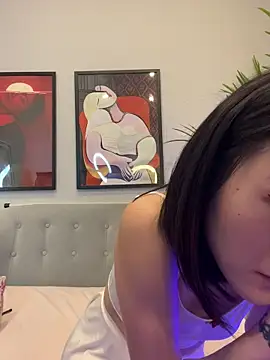 AikoYamada online show from 11-01-25, 06:26