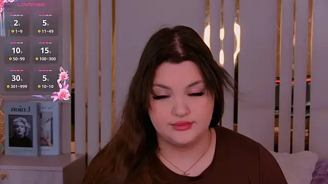 EmilyHyde online show from 04-18-26, 08:53