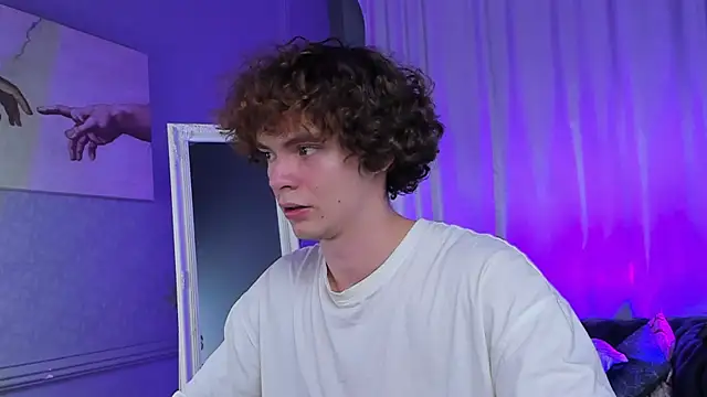 Snapshot of Tommy_Jamm chatting on 10-24-25, 03:08 Tommy Jamm online show from 10-24-25, 03:08