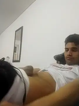 Snapshot of Camachito332 chatting on 05-30-26, 10:40 Camachito332 online show from 05-30-26, 10:40